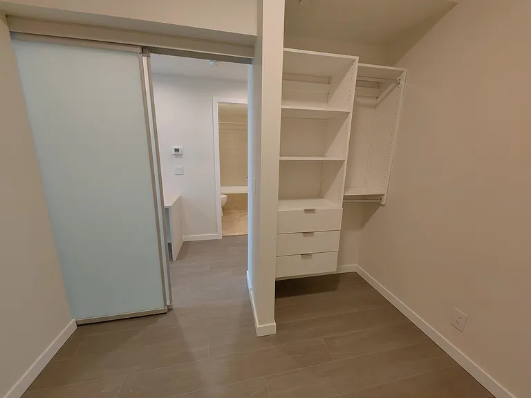 2186 Gilmore Ave #1110 — Photo 6