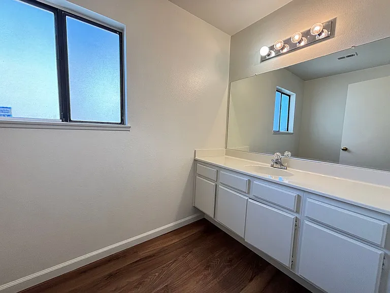 43909 Kennsington Pl — Photo 14