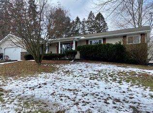 12882 Rambler Rd, Dewitt, MI 48820