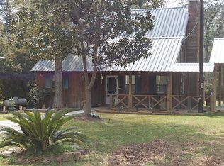 526 Hillbilly Heaven Rd, Livingston, TX 77351