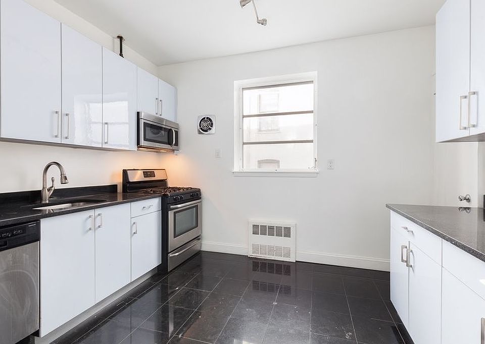 1st image of 8315 5th Ave #1