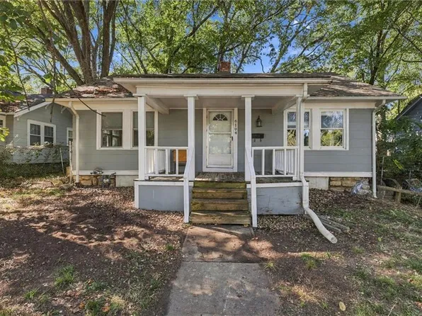 6104 Tracy Ave, Kansas City, MO 64110