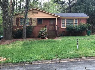 2437 Westhampton Dr, Charlotte, NC 28208