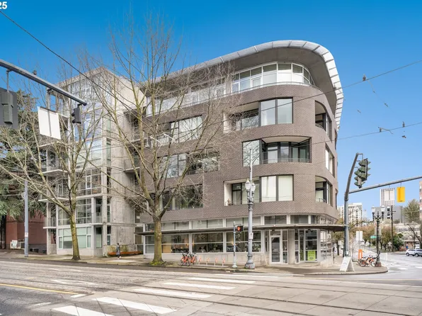 1234 SW 18th Ave APT 301, Portland, OR 97205