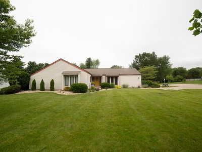 8458 Prairie Trl, Bloomington, IL, 61705