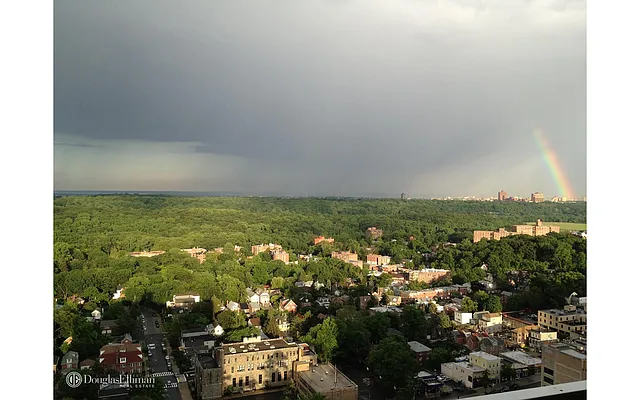 Sold by Douglas Elliman | media 2