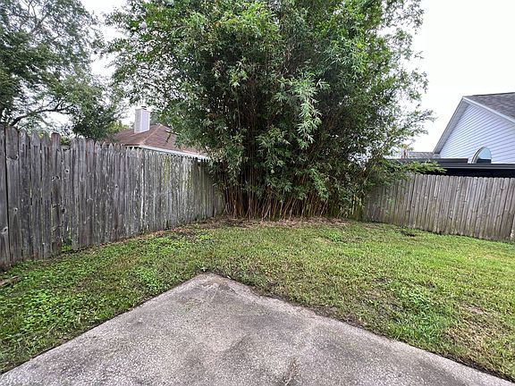 2nd image of 10996 Beckley Pl