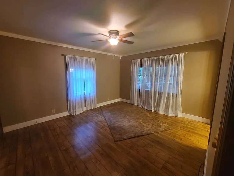 120 Rocky Stream Ct — Photo 12