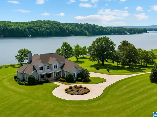 2126 Hebb Rd, Wilsonville, AL 35186