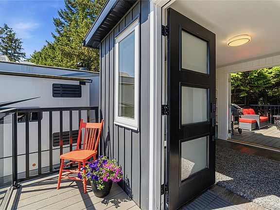 4th image of 1116 Woss Lake Dr SE