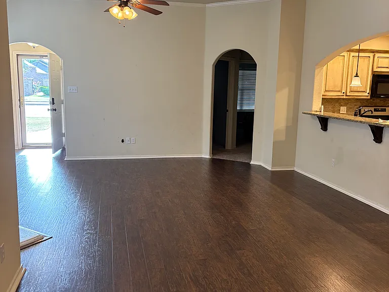10603 Wayne Ave — Photo 6