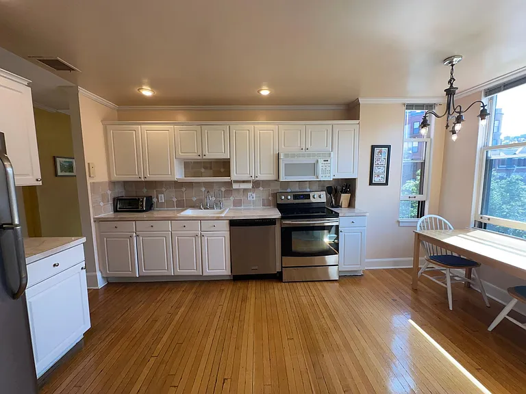 199 Marlborough St #401 — Photo 3