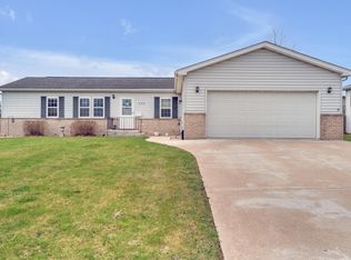 339 Azalea Ln, Lowell, IN 46356