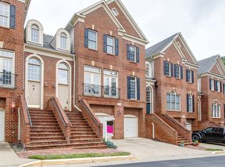 47836 Scotsborough Sq, Sterling, VA 20165