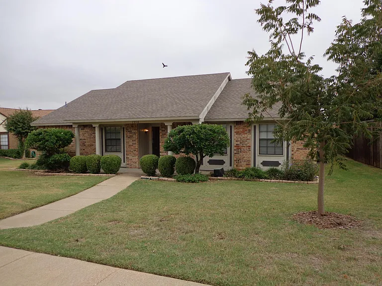 7916 Aaron Cir — Photo 11