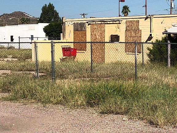 5th image of 2309 S 4th Ave