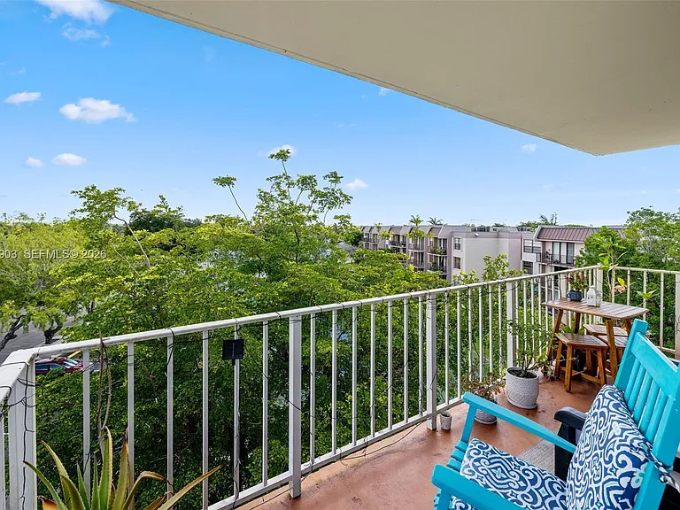 13120 SW 92nd Ave #B-505 — Photo 29