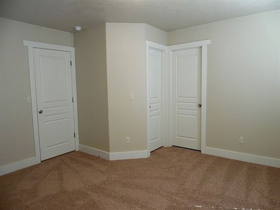 5th image of 3189 W Designer Ct