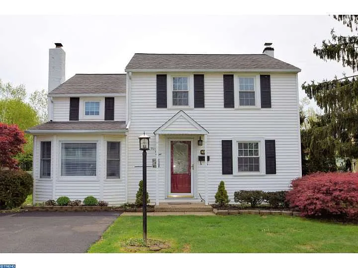 408 Preston Ln photo 1
