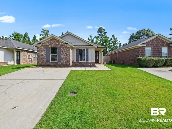8956 Spring Grv N, Mobile, AL 36695