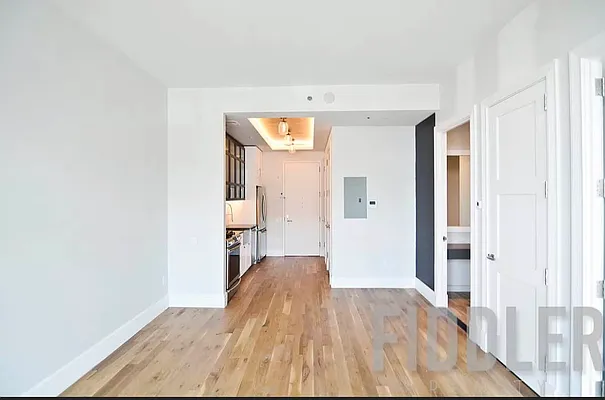 Rented by The KCI Group | media 28