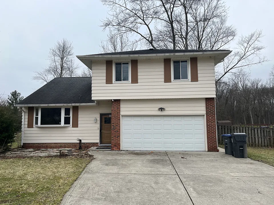 37910 Aurora Rd