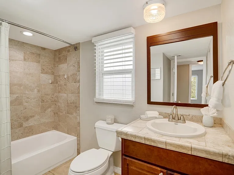 464 N Paula Dr #211 — Photo 30