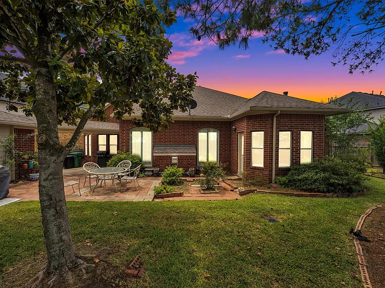 2711 Sica Hollow Ln — Photo 34