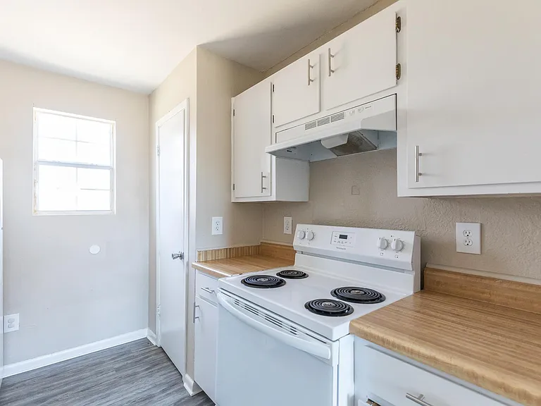 701 S Marsh St — Photo 9
