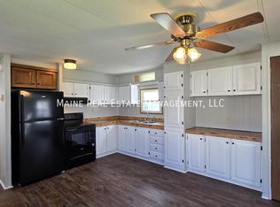 126 C St, Pittsfield, ME 04967
