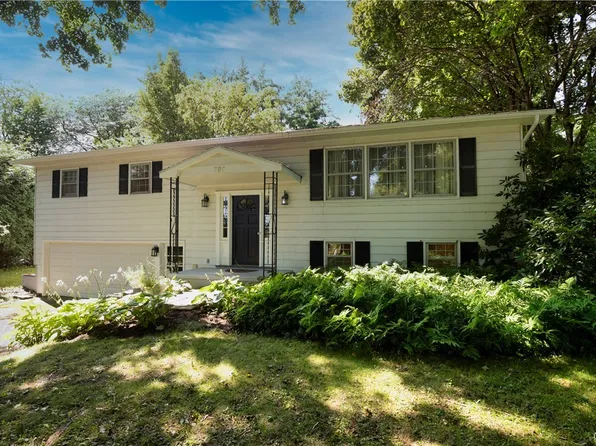 792 Franklin St, Skaneateles, NY 13152