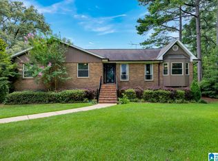 1026 Dogwood Pl, Bessemer, AL 35023