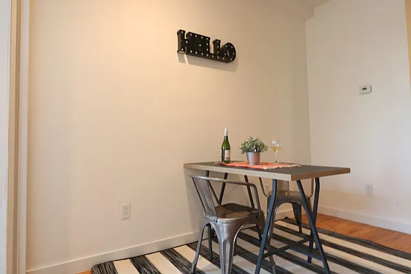 Rented by Compass | media 21