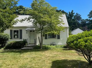 76 Tindale Dr, Rochester, NY 14622