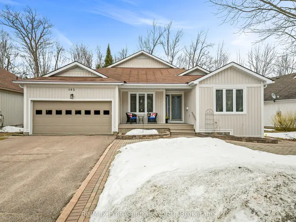 102 Pineridge Gate, Gravenhurst, ON P1P 1Z2
