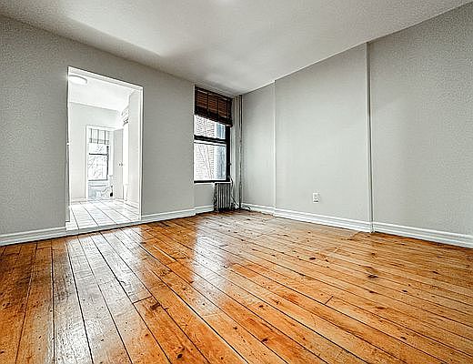 2nd image of 672 9th Ave #4S