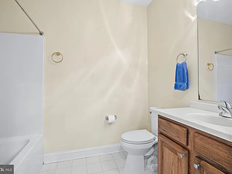 4700 Water Park Dr #J — Photo 21