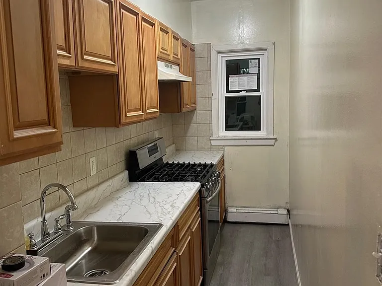 10 Willow St #3 — Photo 7