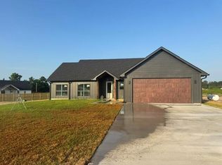 320 Salem Ridge Dr, Huntington, TX 75949