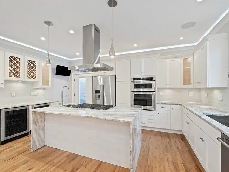 101 Rosseter St #1 — Photo 3
