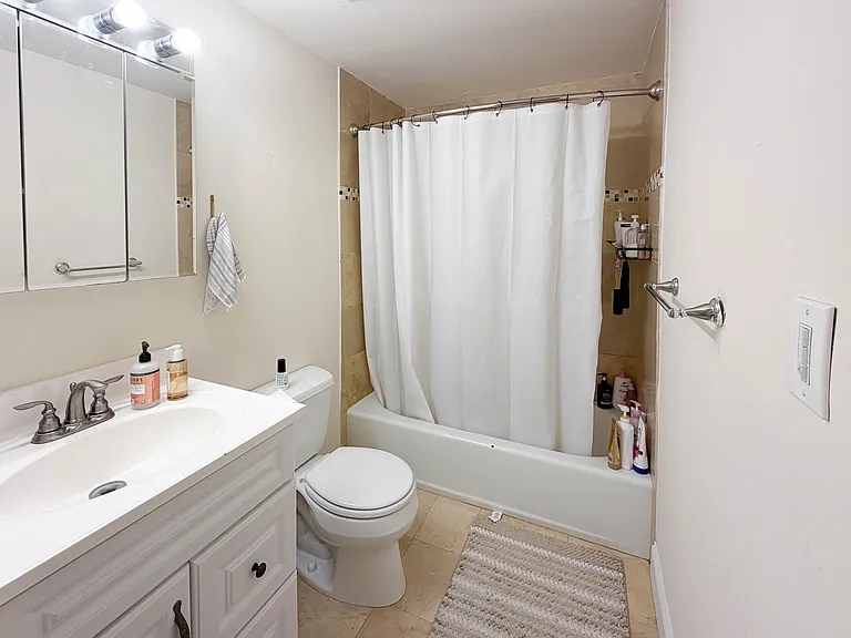 84 Gainsborough St #106 — Photo 10