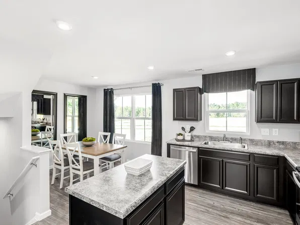 41 Cornerstone Dr, Orwigsburg, PA 17961