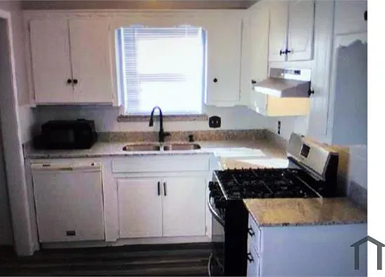 2 bed, 1250 sqft, $1,295 — Photo 3