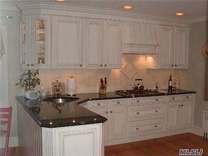 2nd image of 40 Rockcrest Rd