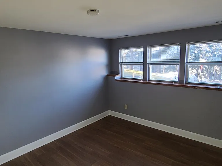 20B Waterford Ave — Photo 20