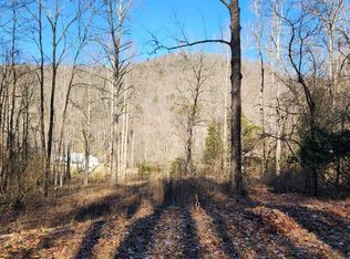 117 Holly Ln, Franklin, NC 28734