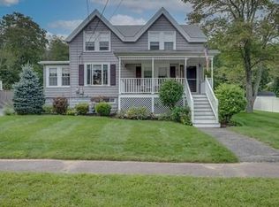 19 Bates Park Ave, Beverly, MA 01915