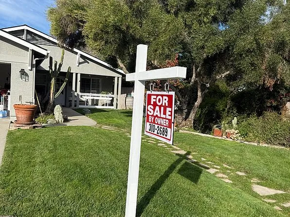 812 Vintage Way, Los Alamos, CA 93440