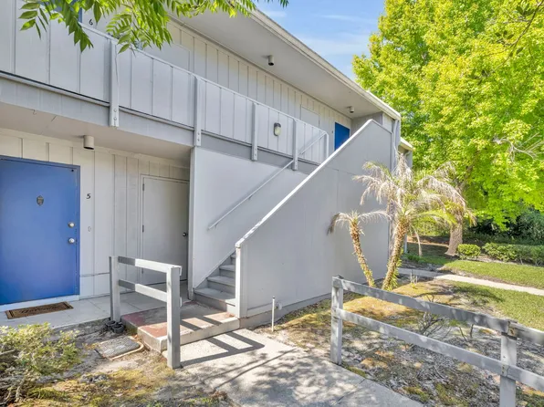 10 Sheoah Blvd APT 8, Winter Springs, FL 32708
