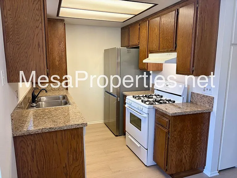 267 Grayson Way #D — Photo 14